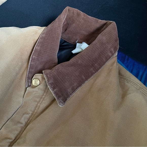Vintage 80s Carhartt Tan Slightly Distressed Coverals W/Corduroy Collar 46 Short - Picture 3 of 16